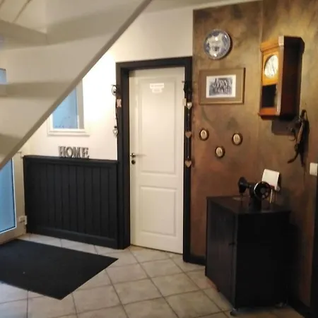 With 3 Bedrooms * Greetsiel