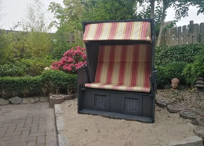 With 3 Bedrooms Apartament *